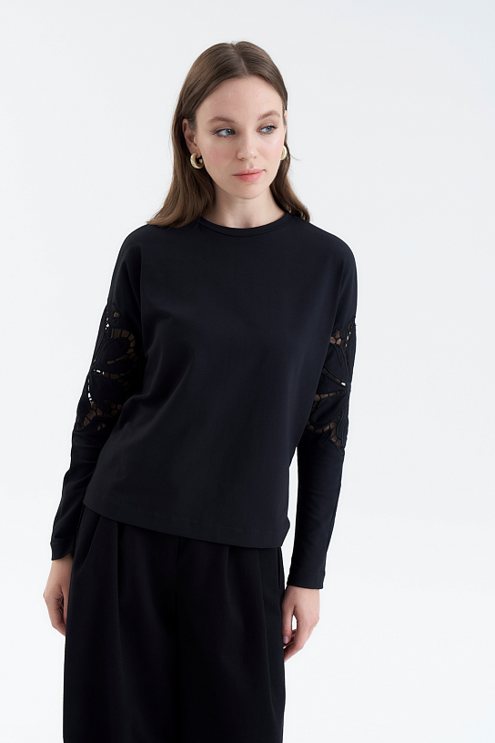 Black blouse with Richelieu embroidery