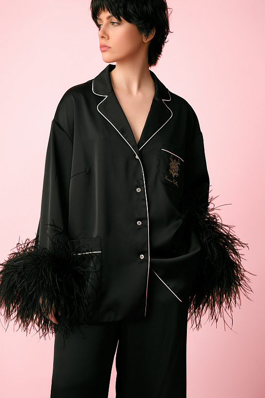 Black blouse with a boa